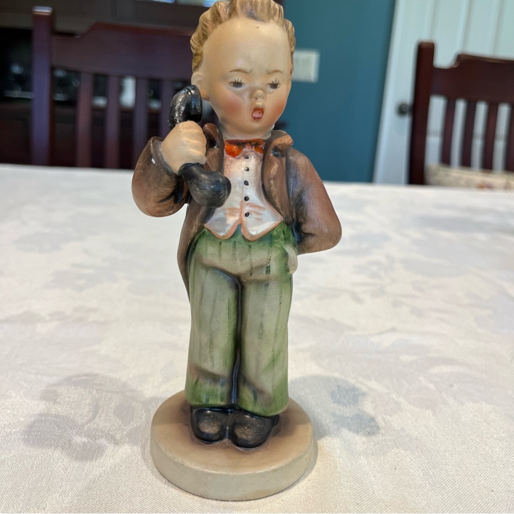 Vintage Hummel, labeled Hello